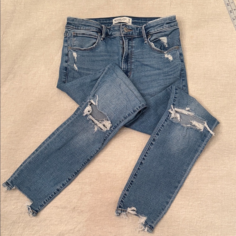 Abercrombie & Fitch The Super Skinny Ankle High Rise Jeans